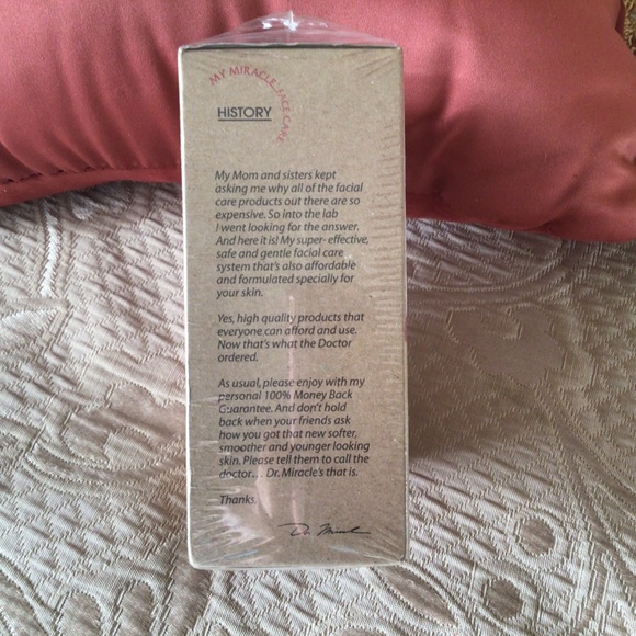 DR. MIRACLES  SELF COOLING MASK - Picture 3 of 5